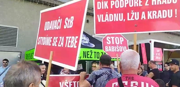 „Se nepos*rte!“ Babišovu akci narušili Hučín s Horváthem. VIDEO z konfrontace