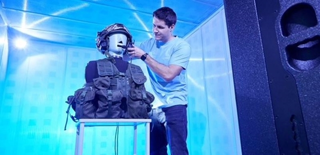 Brno se dnes mění na střed obranných inovací. Premiérově se představí také nové „uši a ústa“ vojáků v terénu