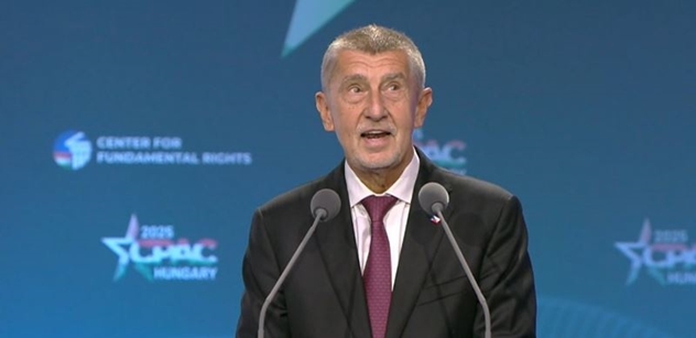 Babiš (ANO): Co dělá pan premiér? Pan premiér dělá divadlo