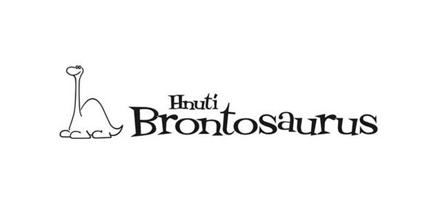 Hnutí Brontosaurus: Tornádo dětem zničilo klubovnu, Brontosauři a skauti ji znovu otevřeli ekologicky vylepšenou