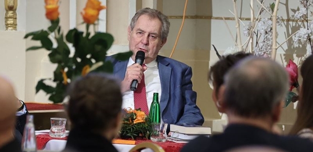 Už fňukají. Miloš Zeman „naděluje“ za eurovolby
