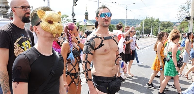 Prague Pride zapojena do školství. Ohrožení mravní výchovy mládeže, varuje sociolog