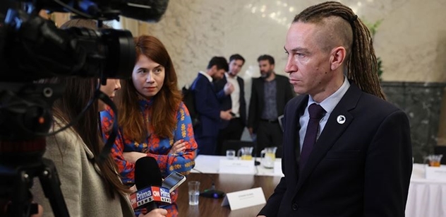 Babiš okomentoval vládní krizi obrázkem