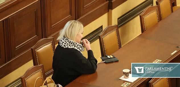 Ministryně Černochová: 137 – tolik bylo obětí okupace v roce 1968