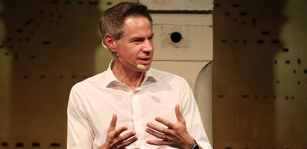 Vlády, neziskovky, média. Všichni společně proti lidem. Shellenberger o Sorosovi, Bidenovi i cenzuře EU