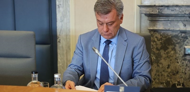 Ministr Blažek: Snížili jsme počet přísedících