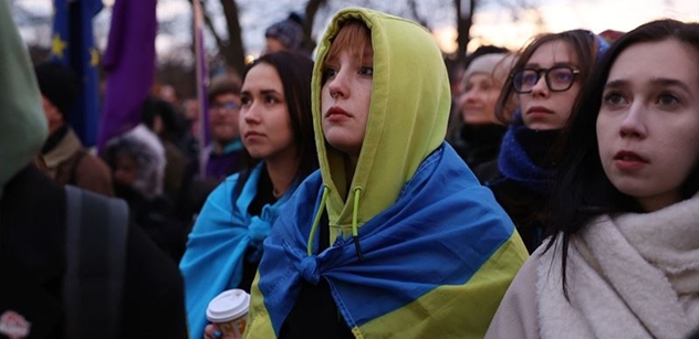 Uprchlíci z Ukrajiny v ČR: Černé na bílém. Bez řečí