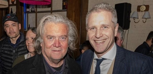 Bystroň: USA ovlivnily volby v EU. Vyšetřit!