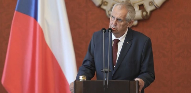 Prezident Zeman přijal pozvání na účast na březnovém sjezdu ČSSD