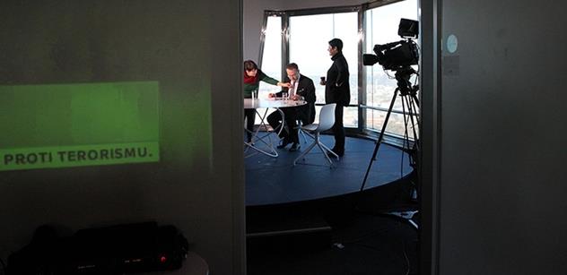 „Moravec vyhlásil válku ČT.“ Analytik k útoku moderátora mimo kamery