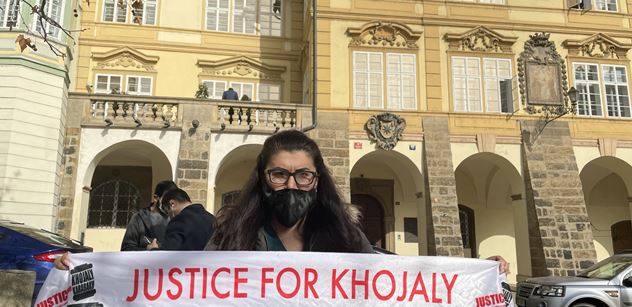 Pietní vzpomínka, během které členové ázerbájdžánské komunity uctili památku obyvatel města Chodžaly