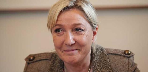 Marine Le Penová se opět hádá se zbytkem politiků Francie. Zde je poslední vývoj
