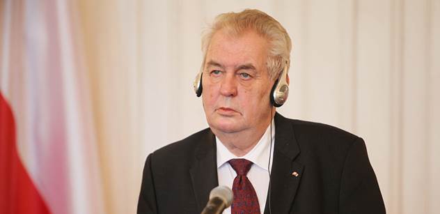 Prezident Zeman přijme ruského ministra průmyslu Manturova