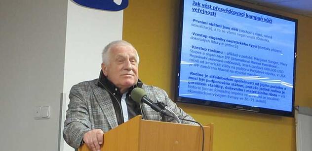 Miroslav Kalousek a Václav Klaus se velmi výrazně vyjádřili k úmrtí Grosse
