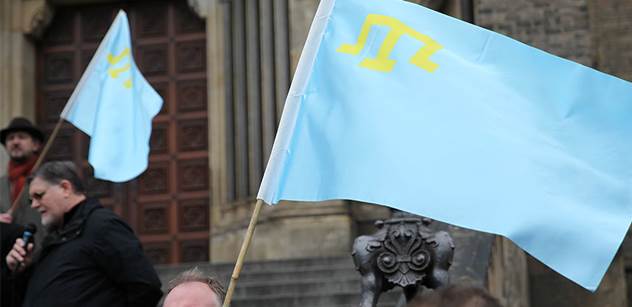 Člověk v tísni přivezl ukázat údajně týrané Tatary. Toto se prý děje na Krymu, ale nedostane se to na veřejnost