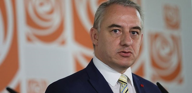 Vladimír Ustyanovič: Generální tajemník odborových svazů Středula