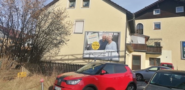 Za 25 euro Bavor jezdí měsíc. Ale přituhuje: Hádky o maso