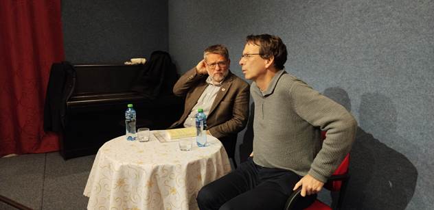 Drulák: Útok na národ a na Evropu. Plíživé změny na školách