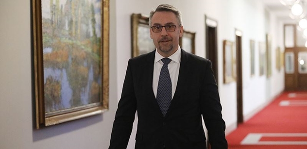 Ministr obrany Metnar: Výsledek řízení s Řehkou nelze předjímat
