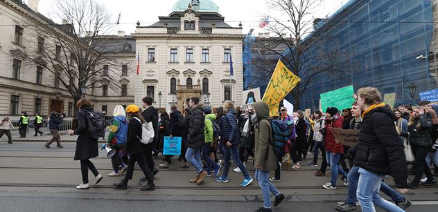 Studenti dnes budou opět stávkovat za ochranu klimatu