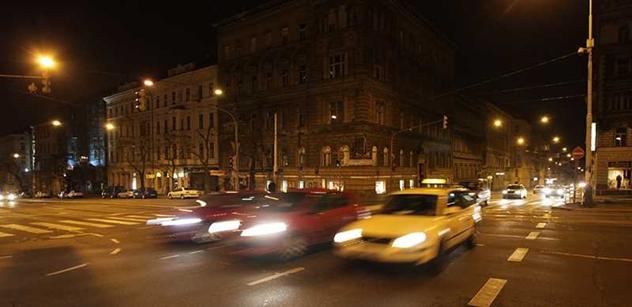 Petice za zrušení změn dopravního značení na rohu ulice Špálova a Východní