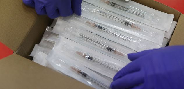 Teď hrozí epidemie chřipky, varují praktici. A nabádají lidi k očkování