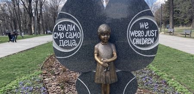 „Monstrum“. Aktivista vyzval Srby k likvidaci pomníku dětským obětem. Začaly se dít věci
