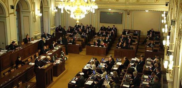 Sněmovna podpořila normu o změnách ve státních zastupitelstvích