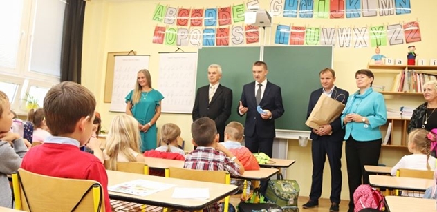 Praha 16: Radotínská škola přivítala 85 prvňáčků