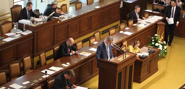 Babišovo ANO chce znovu zarazit sněmovní obstrukce. Kalousek vzkazuje...