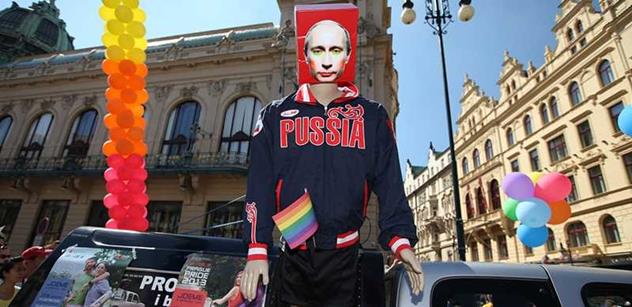Prezidente Putine, nejezděte do Liberce na náměstí. Tohle by se Vám nelíbilo...