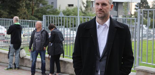 Se starým autem už se do Prahy možná nepodíváte. Plán připravují Hřib s Bursíkem