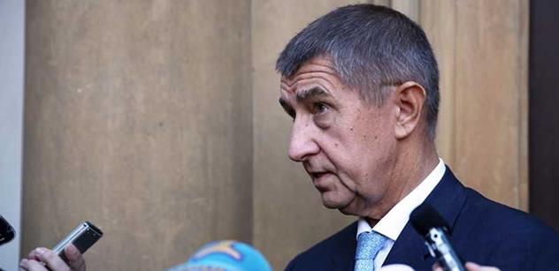 Ministr Babiš vyzval šéfa NATO: Pojďme řešit uprchlickou krizi