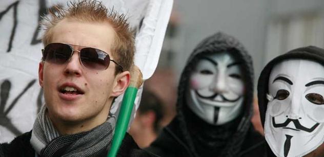 Proti ACTA v Praze demonstroval pouze infostánek pirátské strany
