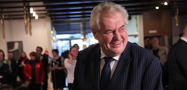Miloš Zeman je velezrádce, odvolejte ho. Hněv Majdanu chce sundat prezidenta z Hradu. Již podnikl kroky