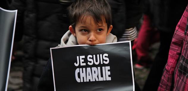 Arabista z Francie: Atentátníci museli mít výcvik. Al-Káida si možná říká o pozornost, která teď patří Islámskému státu