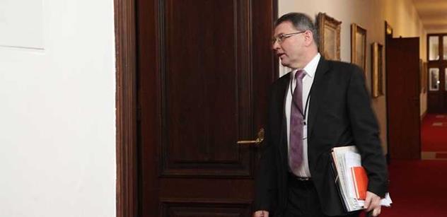 Sobotka navštíví ministerstvo zahraničí, řešit bude i Ukrajinu 