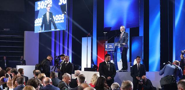 „Prohrát příští volby a pryč s Fialou.“ Uvnitř  ODS padl plán