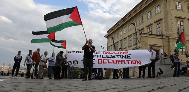 Palestinské vedení stahuje velvyslance z ČR kvůli Jeruzalému