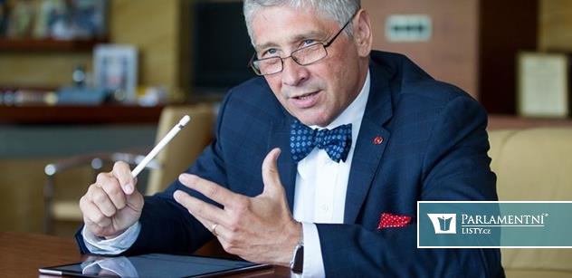 Bum. Vzal bych to místo Babiše, řekl hejtman Vondrák. Fiala rozrušen