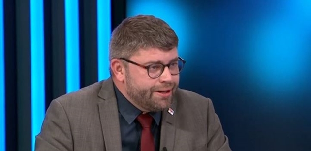 Jakob srovnal Turka s Hitlerem. Nacher měl chuť opustit studio