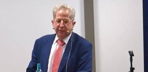 „Jen v Německu je možné špehovat opozici.“ Šéf „německé BIS“ vyhozený Merkelovou pro PL