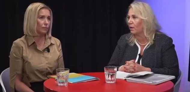 „Jste tak hloupá.“ Rvačka s Nerudovou. Dostálová přešla do angličtiny a udeřila. Zle i mimo studio