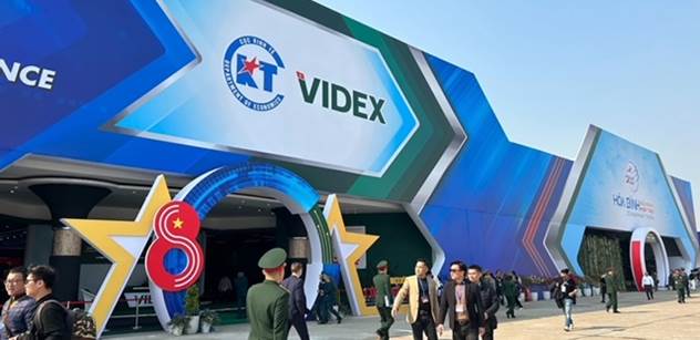 Český letecký průmysl expanduje: OMNIPOL upevňuje pozici na asijských trzích