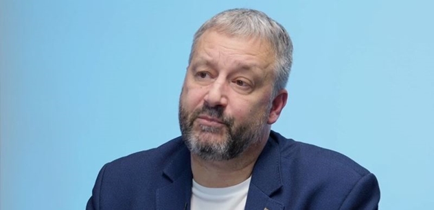 Růžička (ANO): Proč útvar Armády ČR sbírá materiály na opoziční politiky?!?