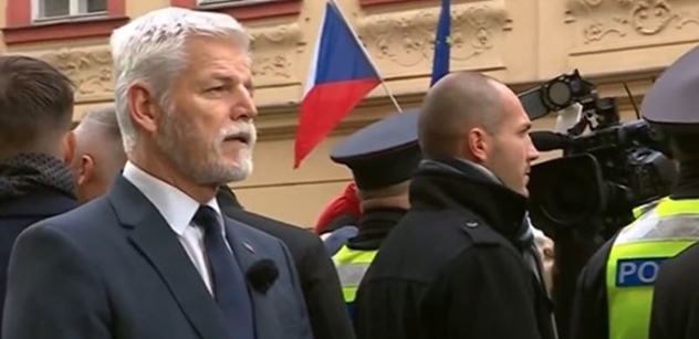 Pili s Pavlem na zabíjačce. Odvezli ho na chalupu a pak nabourali. Detaily průšvihu hradní ochranky