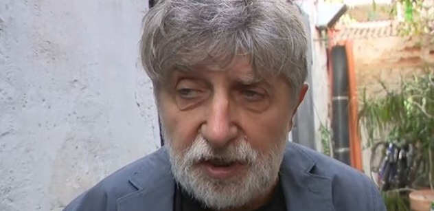 Nový senátor Břetislav Rychlík v České televizi hájil svobodu ČT