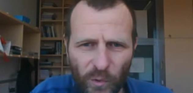 Rozpad doby. Zblblí občané tomu ještě tleskají. Mrazivá slova Tomáše Fürsta