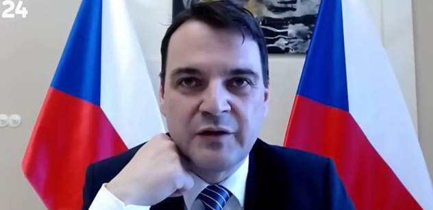 „Kolář mu to doj*bal.“ Macinka dál škádlí Hrad