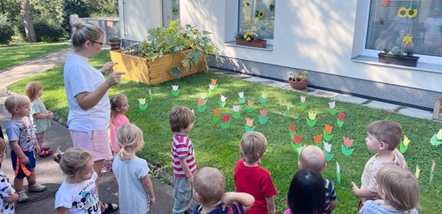 Praha 5: Zahradu Dětských skupin Hřebenka zkrášlí i nové herní prvky
